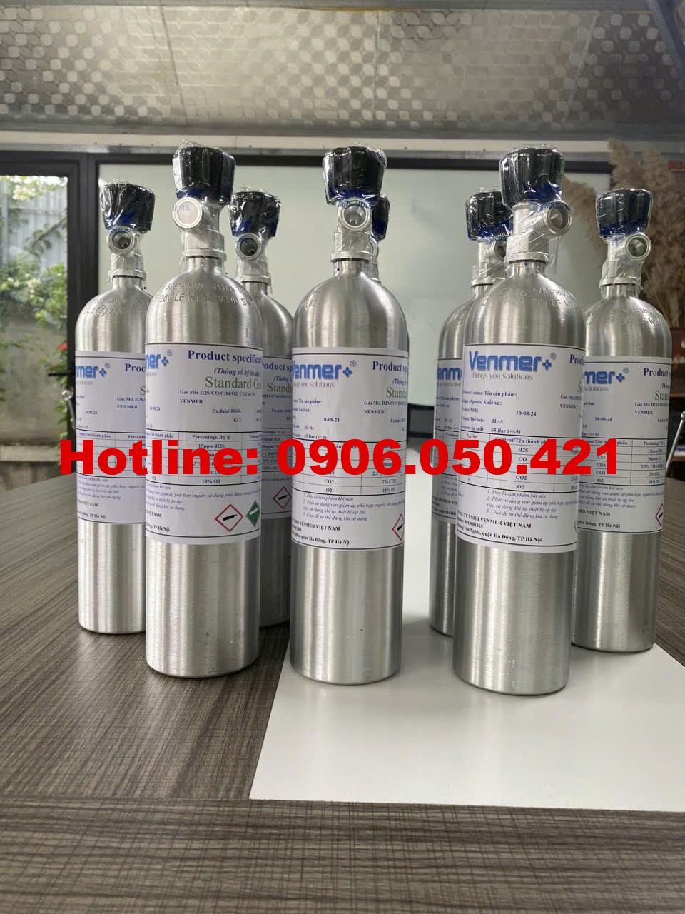 Khí chuẩn quan trắc khí thải: Yếu tố quan trọng trong đo lường và bảo vệ môi trường 2 Giới thiệu về khí chuẩn quan trắc khi thải